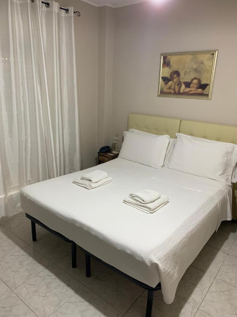 Bb Dante Bed and Breakfast Messina Exteriör bild